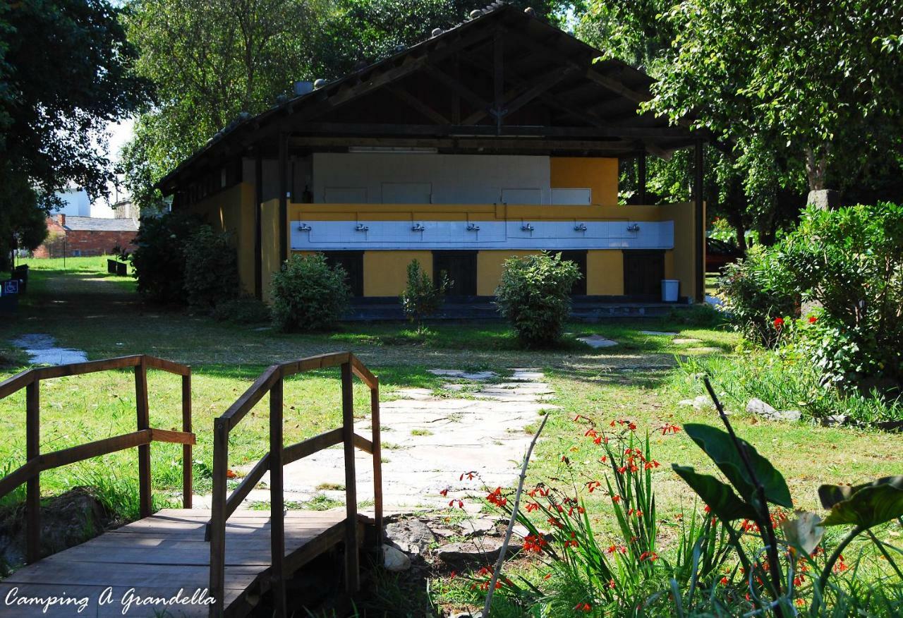Camping A Grandella El Franco Exterior foto